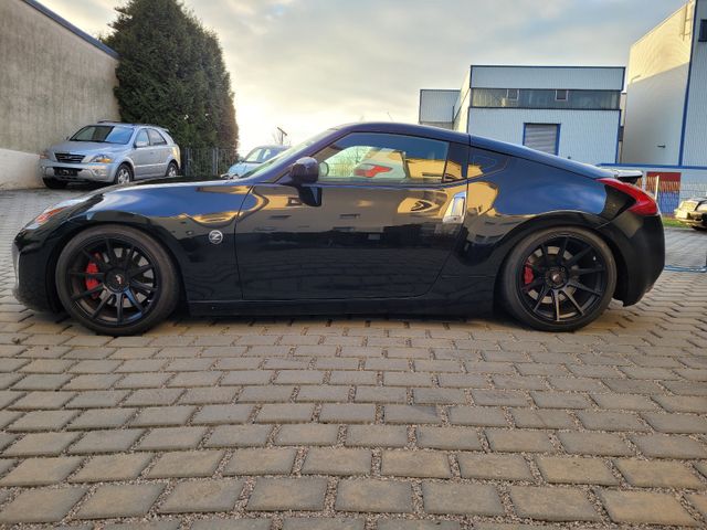 Nissan 370Z 370 Z Pack Coupe Handschalter