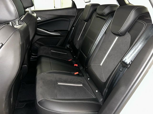 Grandland GSe Plug-In-Hybrid 4x4 Automatik