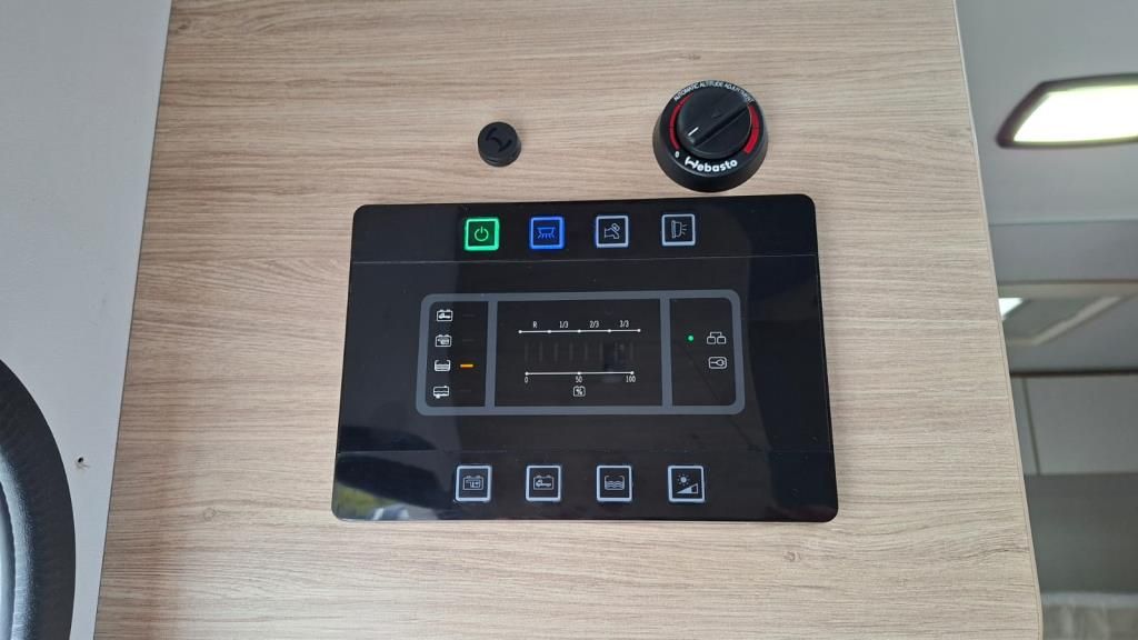 Autohaus Zimpel & Franke -  Challenger C194 +Markise+Solar+Fahrradträger - Bild 17 Autohaus Zimpel & Franke -  Challenger C194 +Markise+Solar+Fahrradträger - Bild 17