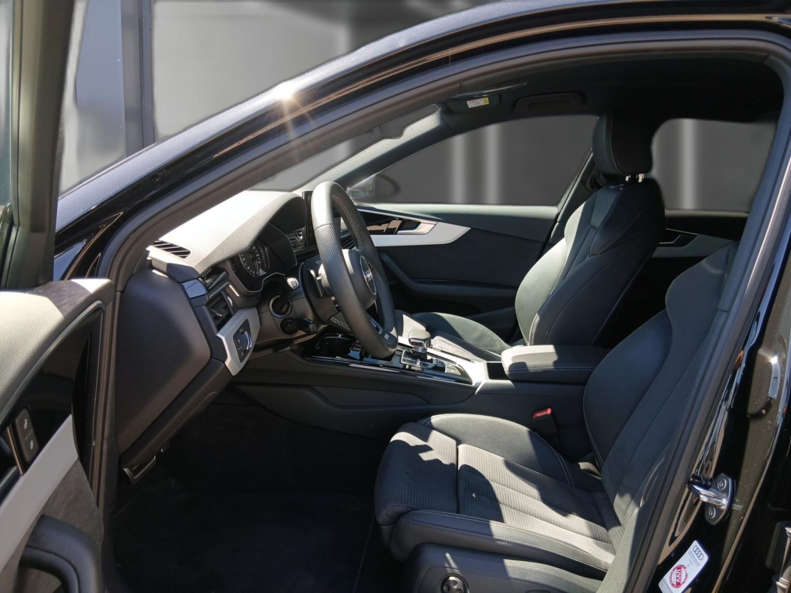 Audi S4 - Bild 11
