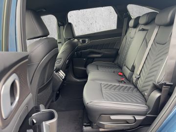 Kia SORENTO PE 1.6T HEV AWD PLATINUM 360°Head-Up