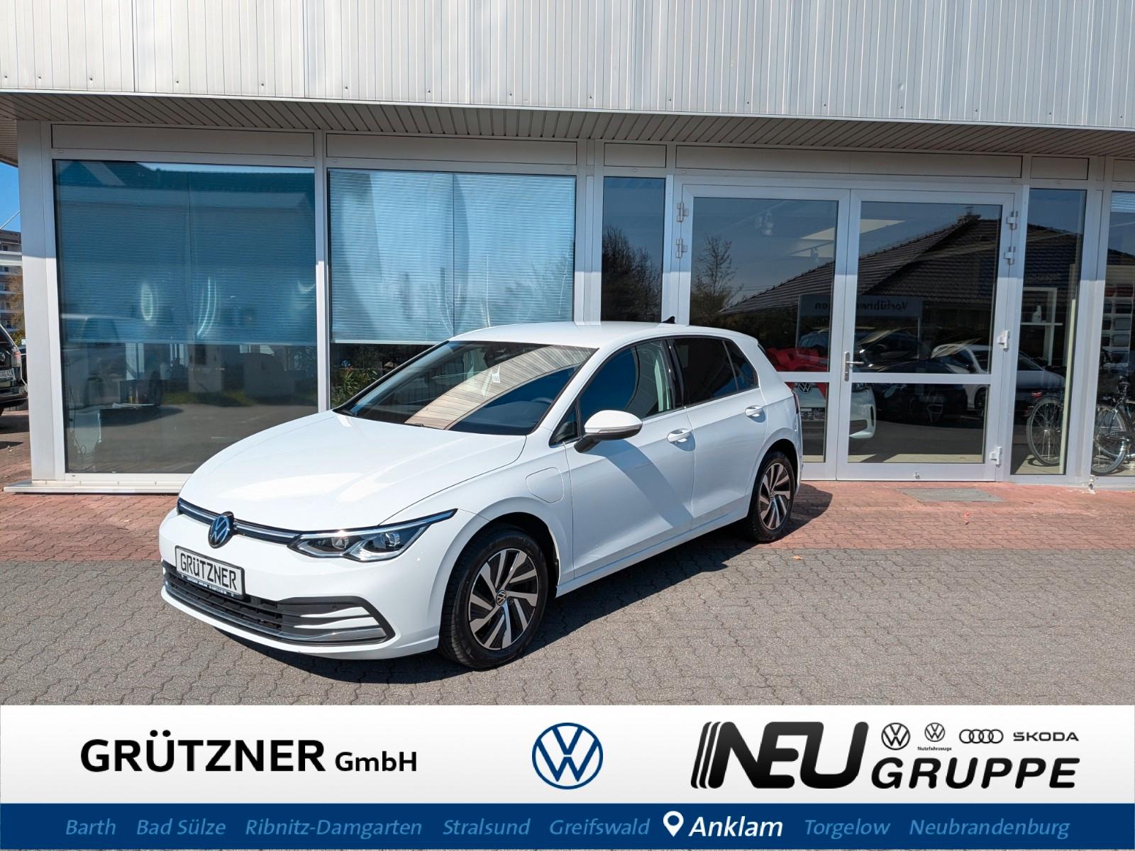 Volkswagen Golf VIII Lim Style eHybrid*Ahk*Acc*Led*