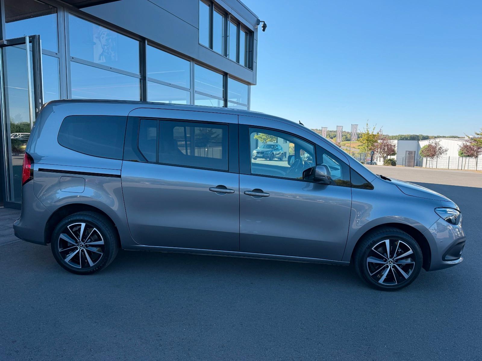 Mercedes-Benz T-Klasse 180 lang Progressive 7-Sitzer Leder Kam