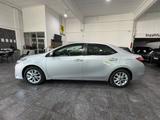 Toyota Corolla 1,6i Life+*Navi*RFK*Parkassyst*Alu*Klima - Toyota Corolla mit Benzin-Antrieb: Limousine, 1.6