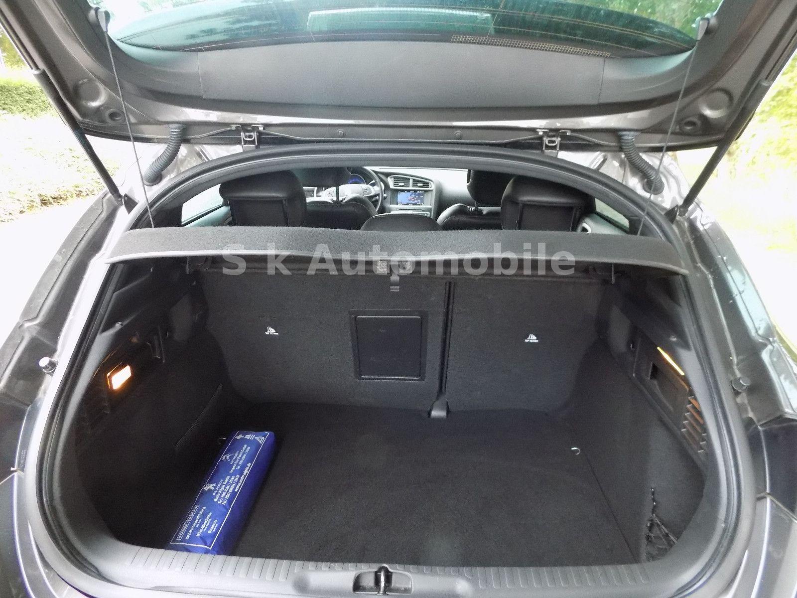 DS Automobiles DS4 DS 4 Crossback HU NEU