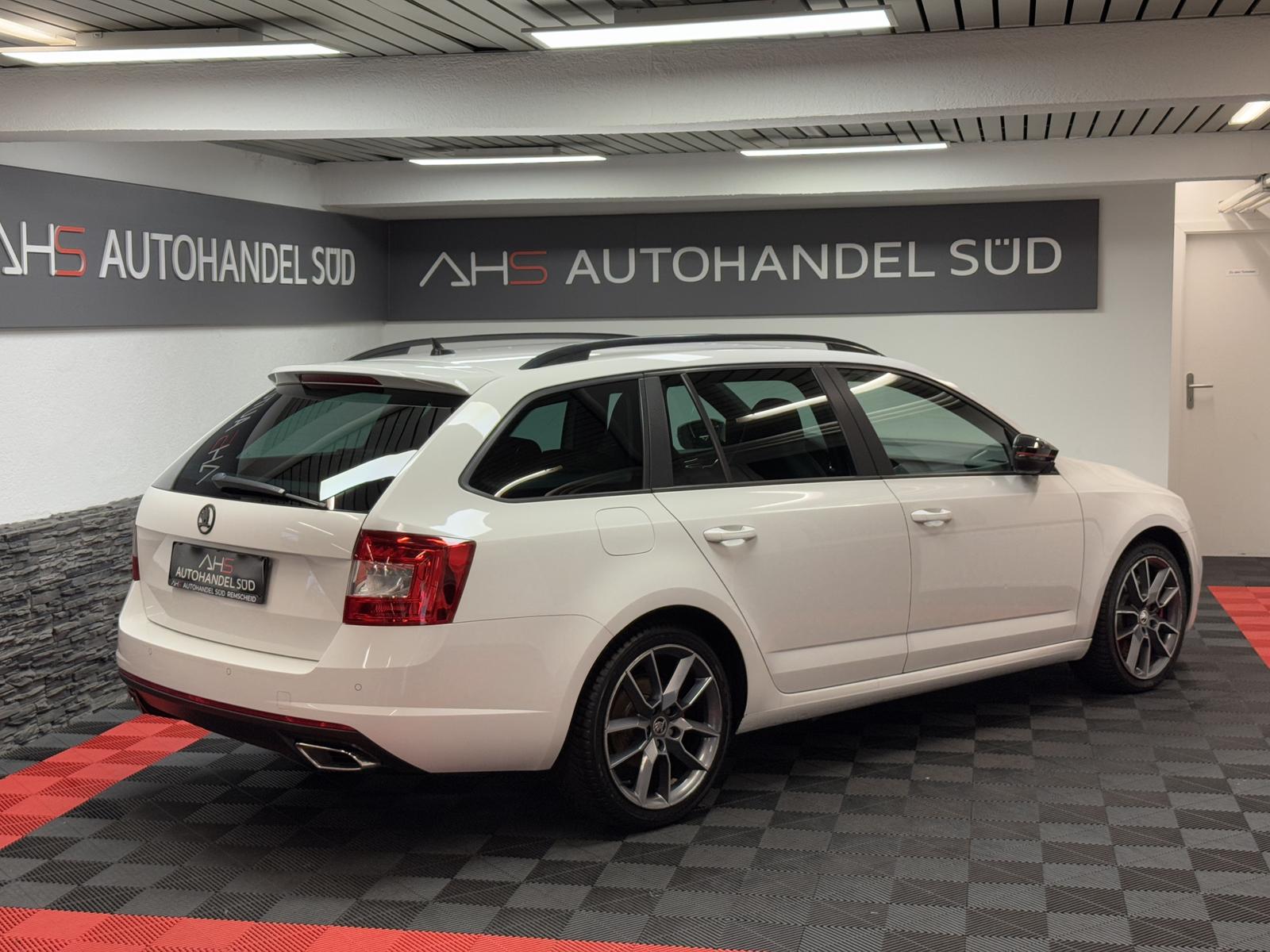 SKODA OCTAVIA COMBI RS 2.0 TDI 184ch BVA Historique présent - 2EME MAIN