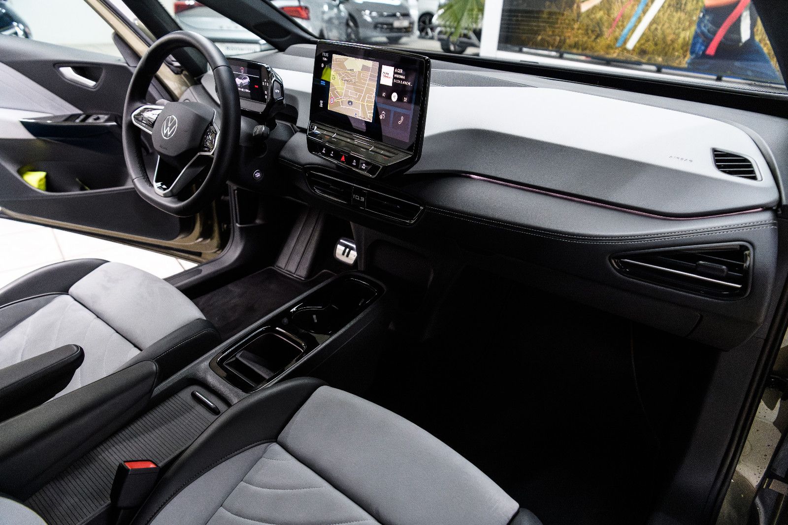 Fahrzeugabbildung Volkswagen ID.3 Pro S IQ-LED+360°KAM+KEYLESS+NAVI+82 kW/h