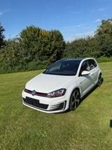 Volkswagen Golf 2.0 TSI DSG BMT GTI Performance GTI Per... - VW Golf Gebrauchtwagen in Augsburg