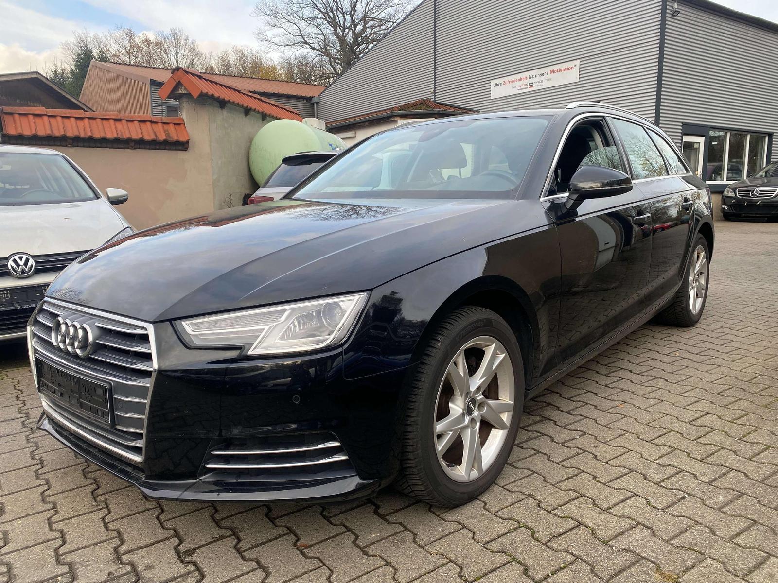 Audi A4 1.4 TFSI DSG Sport S-Line Scheckheft Xenon Na