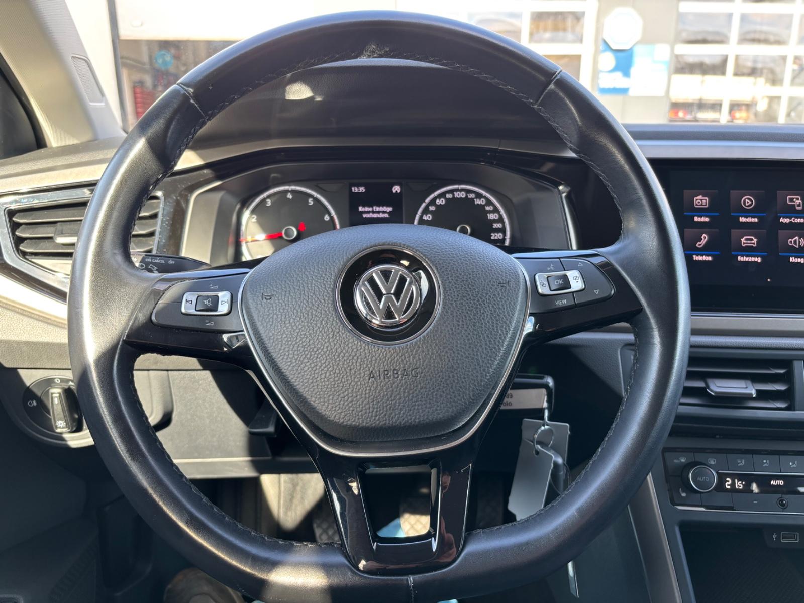 Volkswagen Polo VI Comfortline App + SH + LED, миниатюра 10