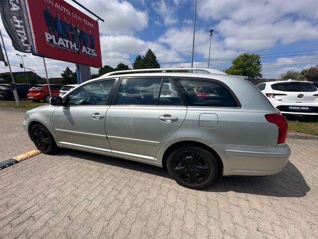 Toyota Avensis  Kombi 1.8 Sol