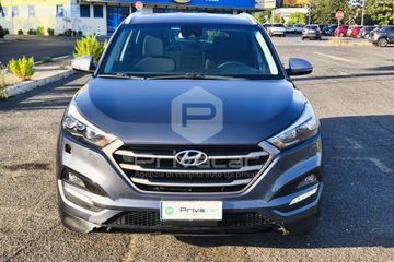 Hyundai TUCSON - 2