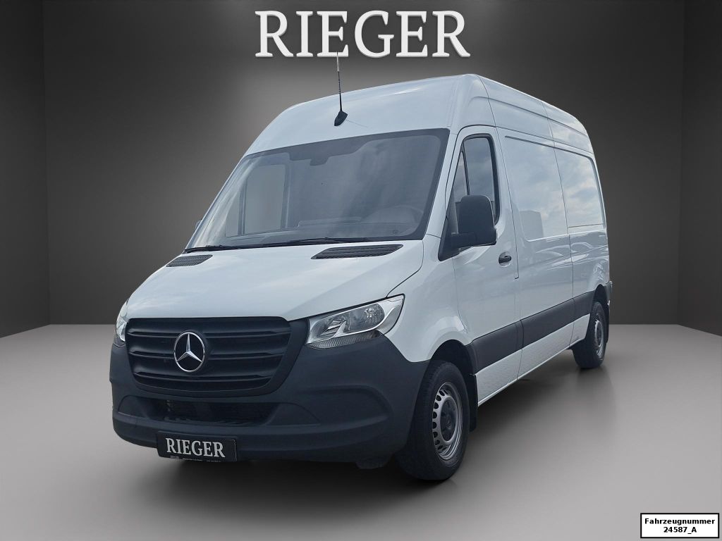Image of Mercedes-Benz Sprinter