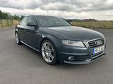Audi A4 2.0 TDI (DPF) 125kW S line S line - Audi A4 aus 2009: 2.0