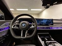 BMW M760 - Vorschau Bild 33