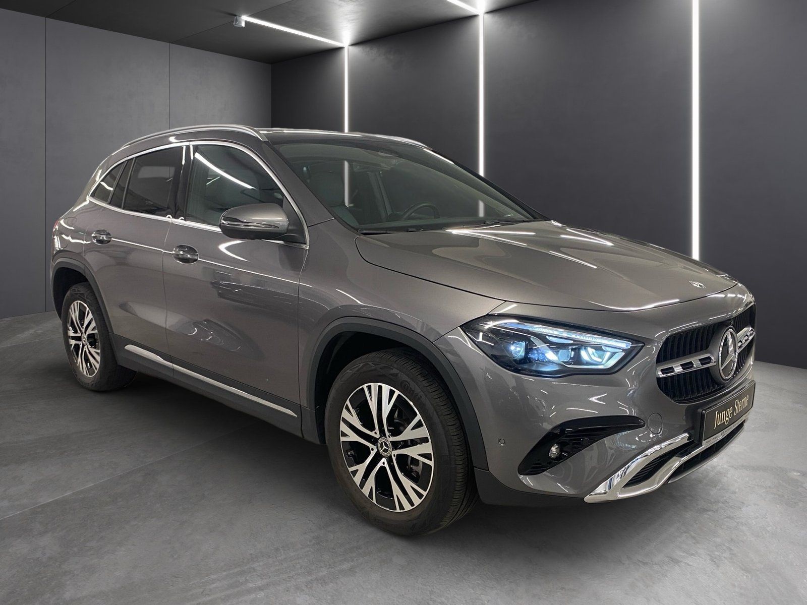 Fahrzeugabbildung Mercedes-Benz GLA 250 e Progressive*Pano*Distro*Burmester*360*