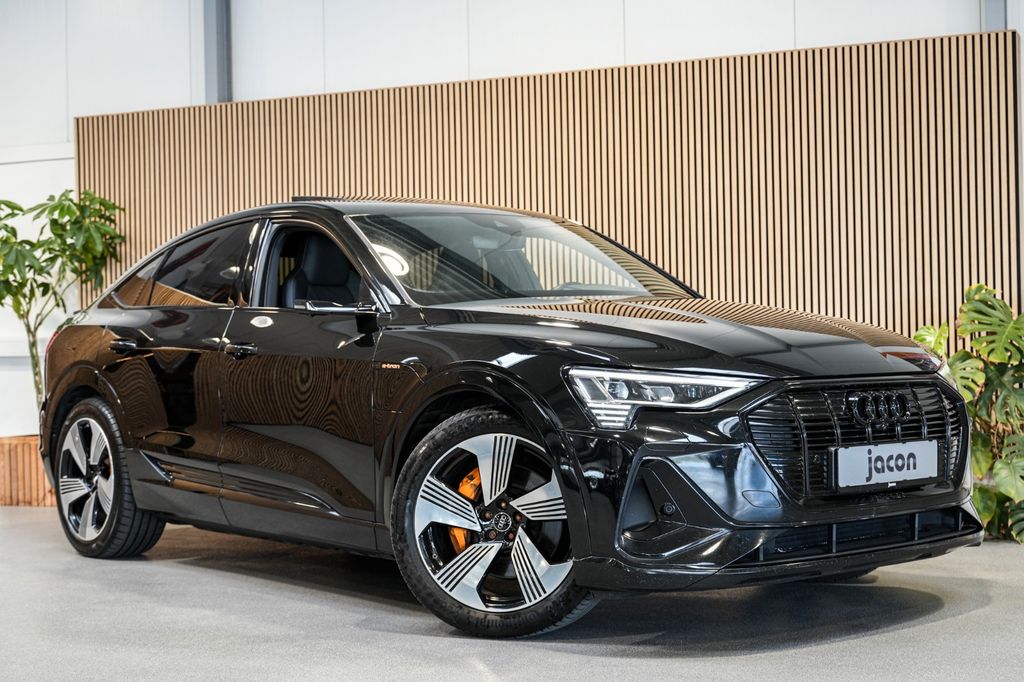 Image of Audi e-tron