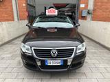 Volkswagen Passat 1.6 16V FSI Comfortline - Volkswagen Passat: V6 Fsi