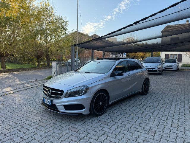 Mercedes-Benz MERCEDES-BENZ A 180 CDI Automatic Dark Night Edi