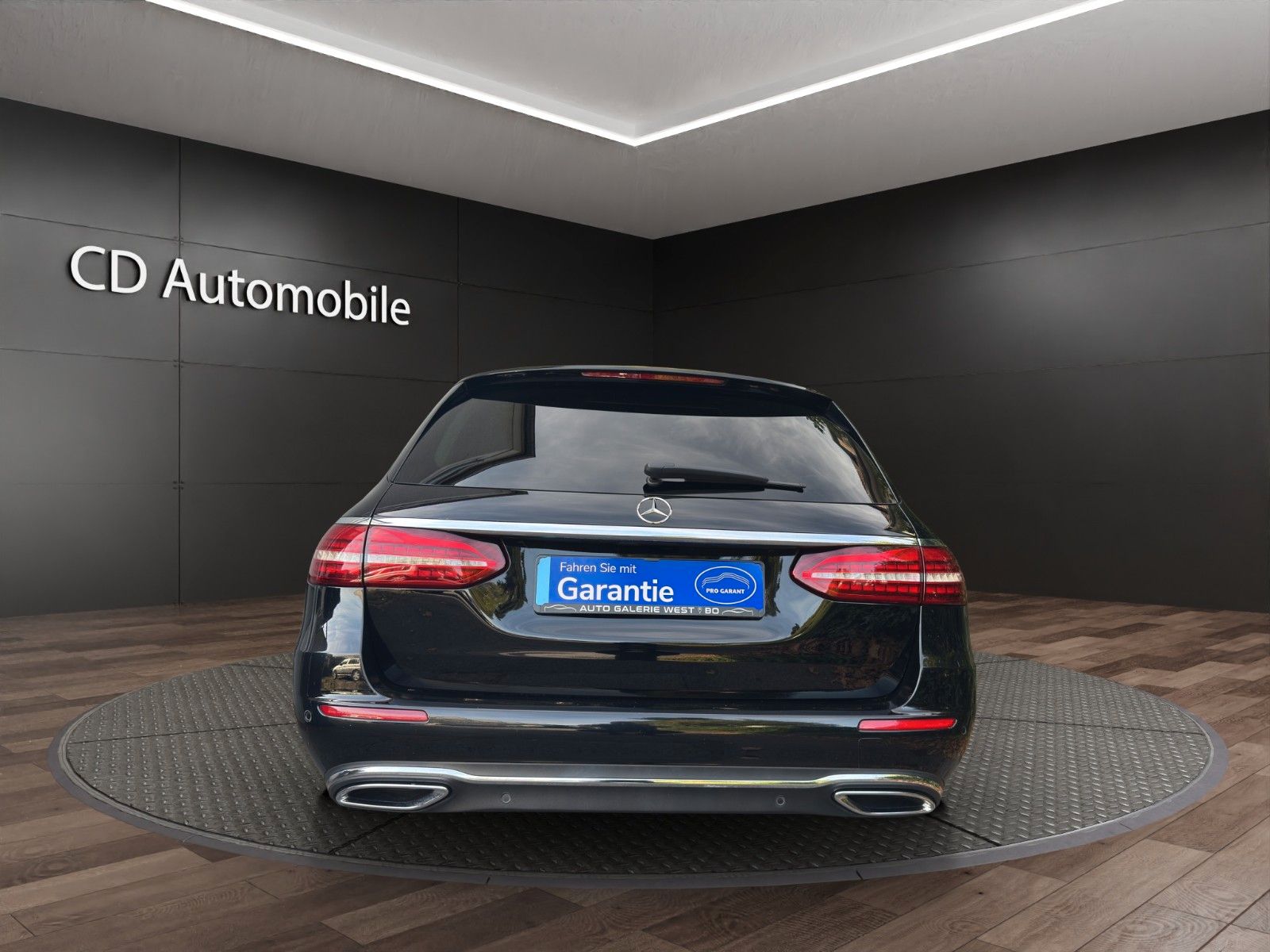 Fahrzeugabbildung Mercedes-Benz E 200 E T-Modell E 200 d