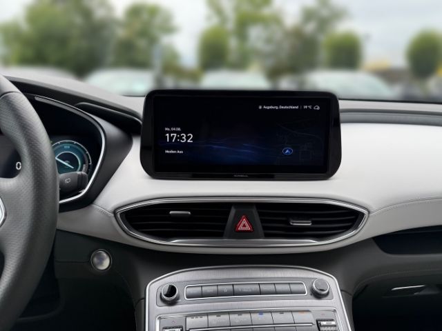 Fahrzeugabbildung Hyundai SANTA FE Signature Plug-In Hybrid 4WD 1.6 T-GDI