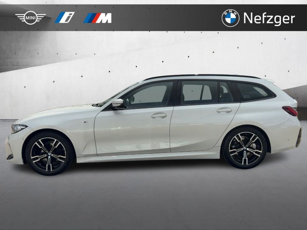 BMW 318 i Touring M Sport HUD LED H&K RFK HiFi foto 2