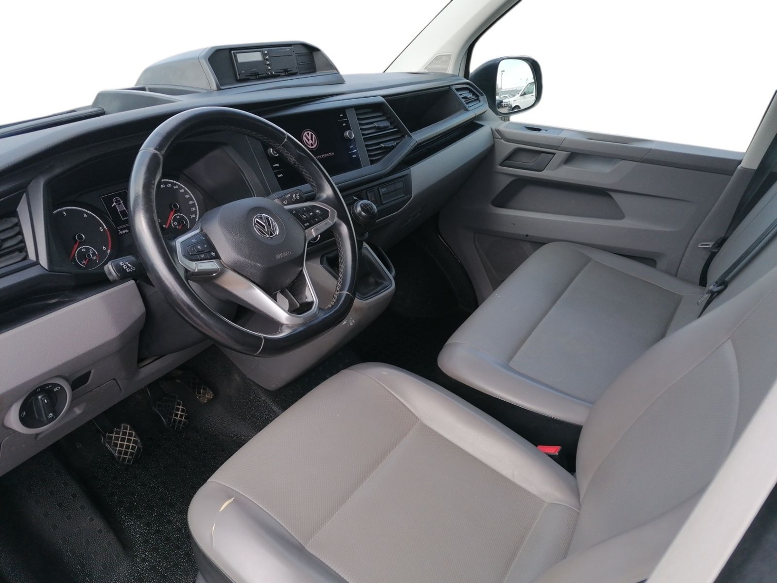 T6.1 DoKa 2.0 TDI lang LR ACC+NAVI+AHK