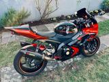Suzuki GSXR 1000 K7 - 2007 GSXR 1000