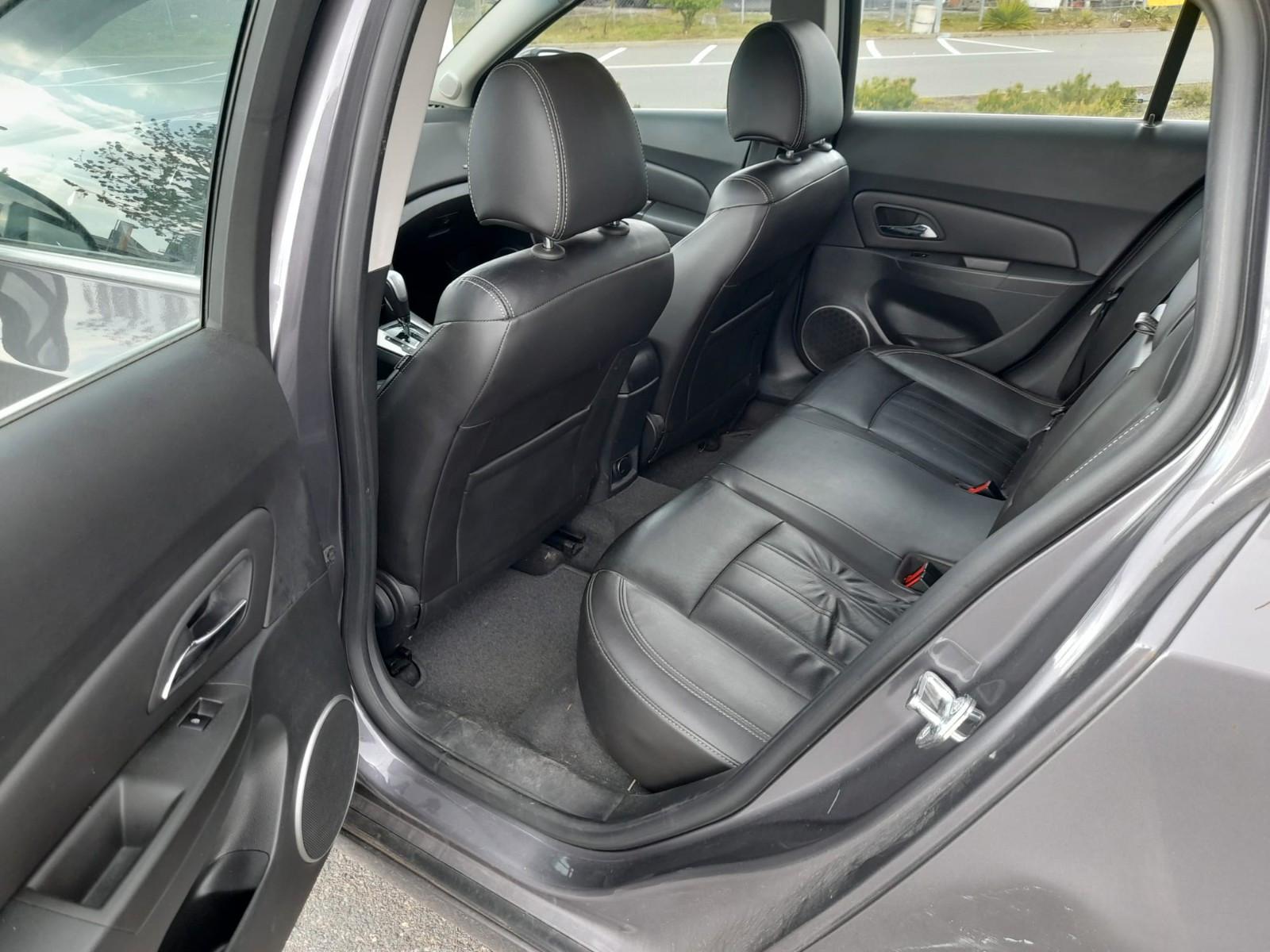 Chevrolet Cruze 2013 — photo 9
