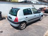 Renault Clio 1.4 RXE - Renault aus 2001