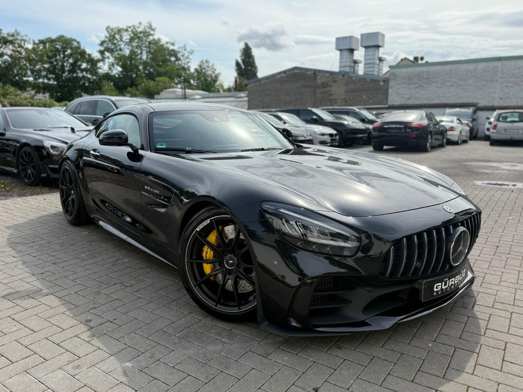 Mercedes-Benz AMG GT R