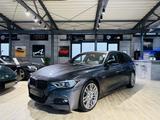BMW 330 i M-Sport*LED*M-PERF.ABGAS*LEDER*NAVI*19ZOLL - BMW: Z