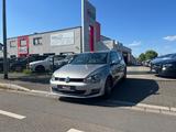 Volkswagen Golf VII Lim 1.2 Allstar BMT 1.Hand FINANZIERUNG - Cars in Frankfurt (Main): Kleinwagen