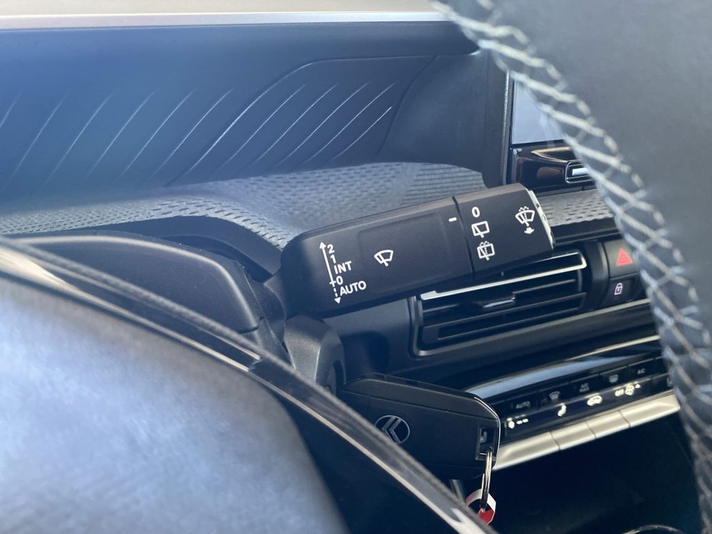 Fahrzeugabbildung Citroën e-C3 Aircross Long-Range MAX -3000 EUR mgl.*