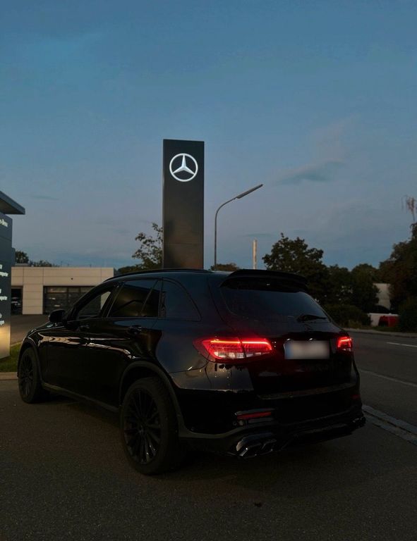 Image of Mercedes-Benz GLC 350