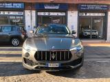 Maserati Levante Granlusso V6 Diesel AWD 250 Cv. - Maserati Levante GRANLUSSO mit Diesel-Antrieb