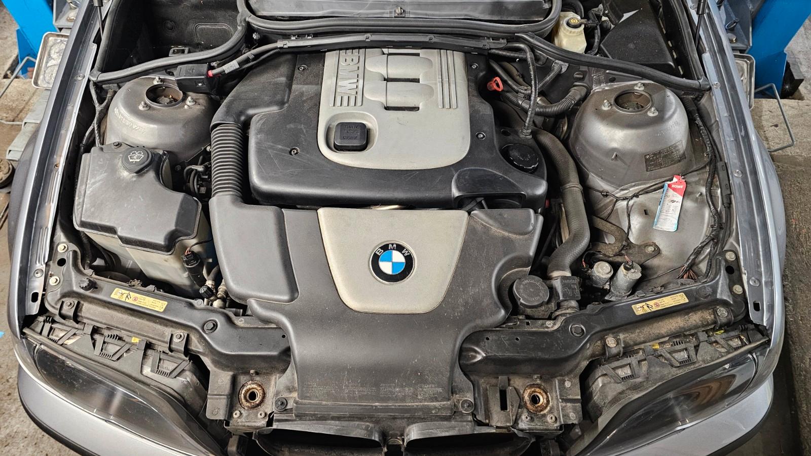 BMW 320 2004 — photo 8