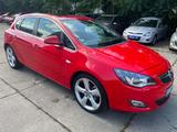 Opel Astra J Lim. 5-trg. Innovation - Opel Astra: Innovation J