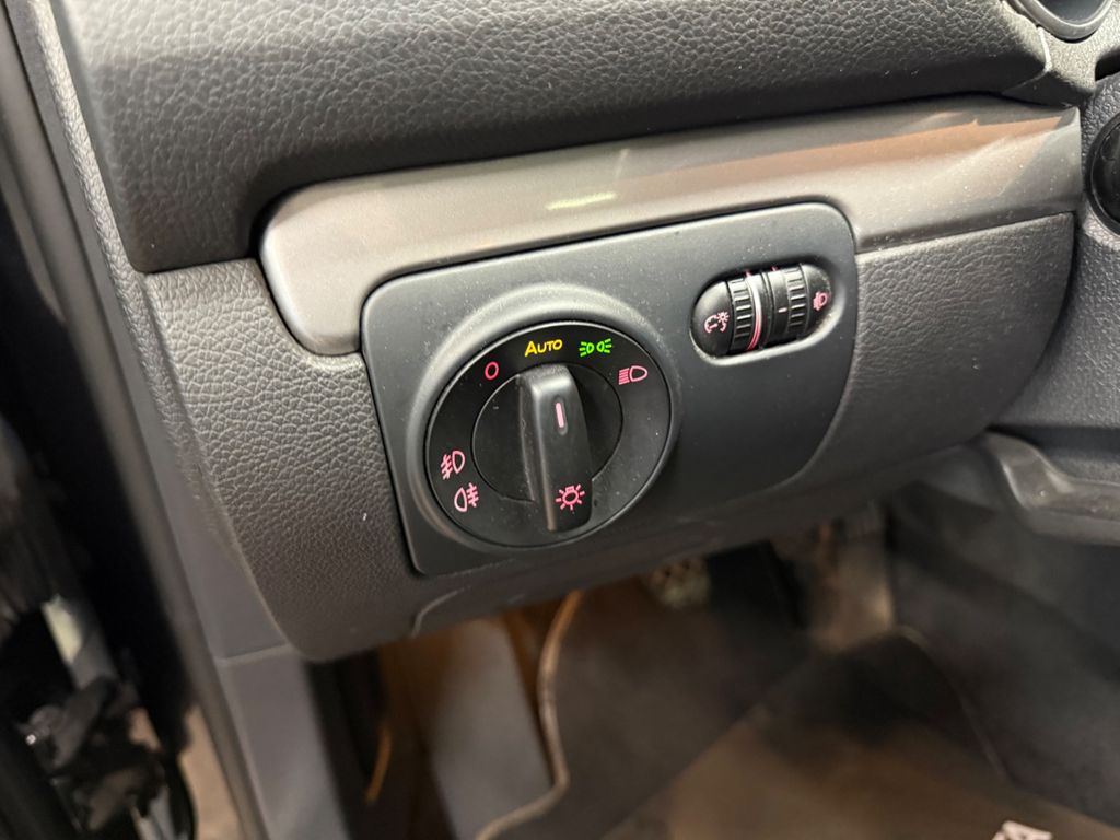 Volkswagen Golf VI Variant BM/ 1.H / 93t.KM/ PANO/ NAVI/ Volkswagen Golf VI Variant BM/ 1.H / 93t.KM/ PANO/ NAVI/