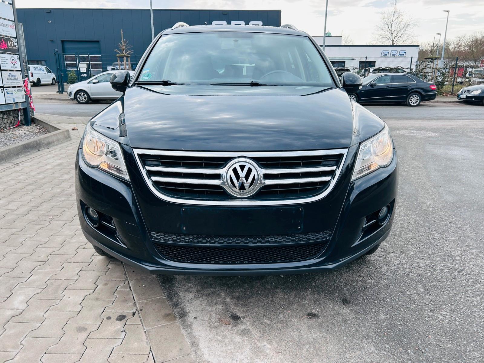 Volkswagen Tiguan Sport & Style 4Motion *TÜV*Neu *1HAND *