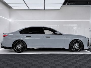 BMW 740 - 5