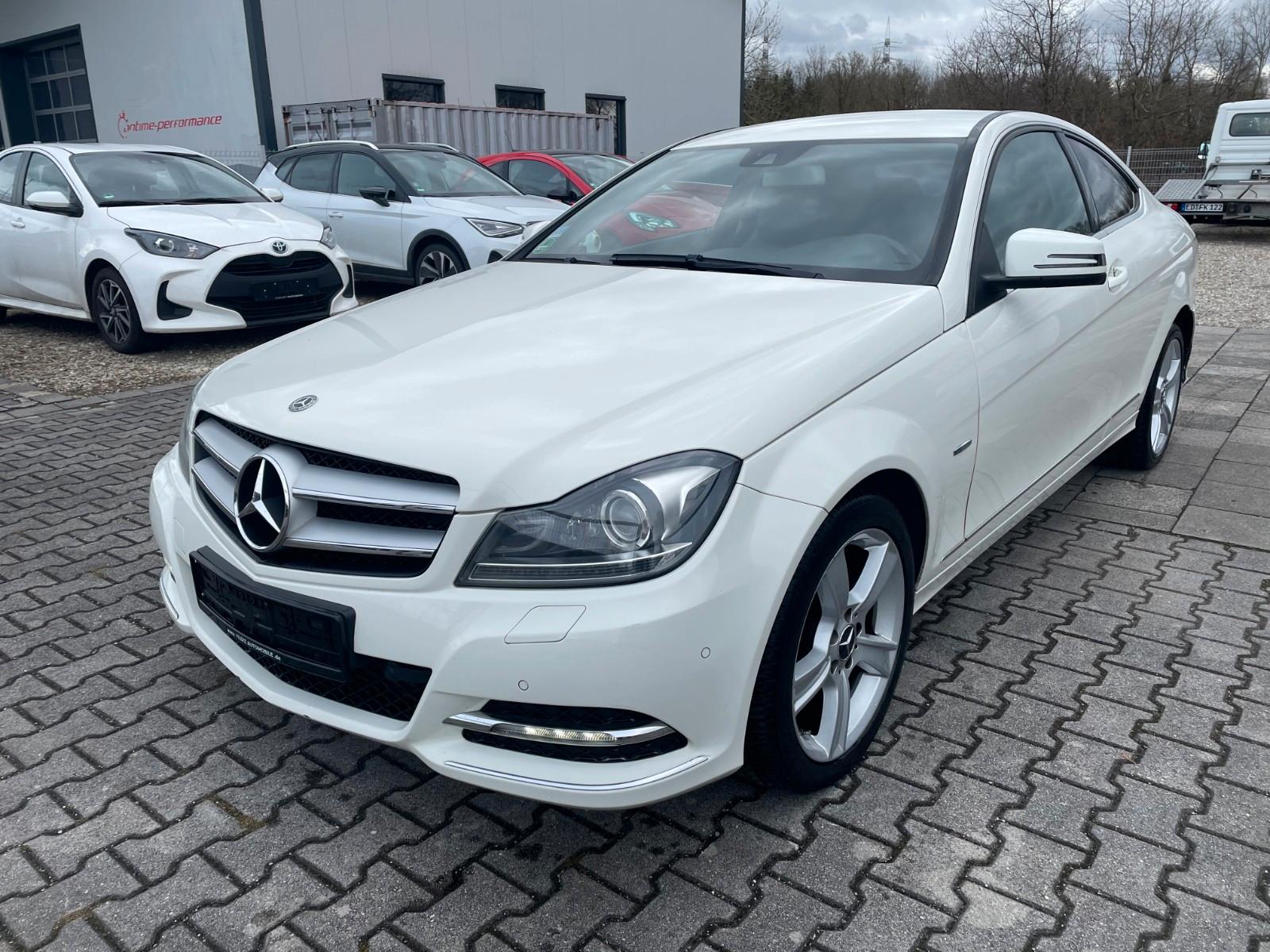 Mercedes-Benz C 180 Coupe Automatik,Leder,Pdc,Shz,Navi
