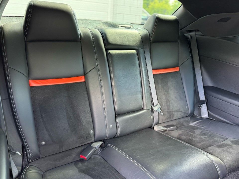 Fahrzeugabbildung Dodge Challenger 6.1 SRT-8 First Edition 85TKM
