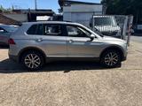 Volkswagen Tiguan Comfortline BMT/Start-Stopp - SUV & Geländewagen mit Unfallschaden