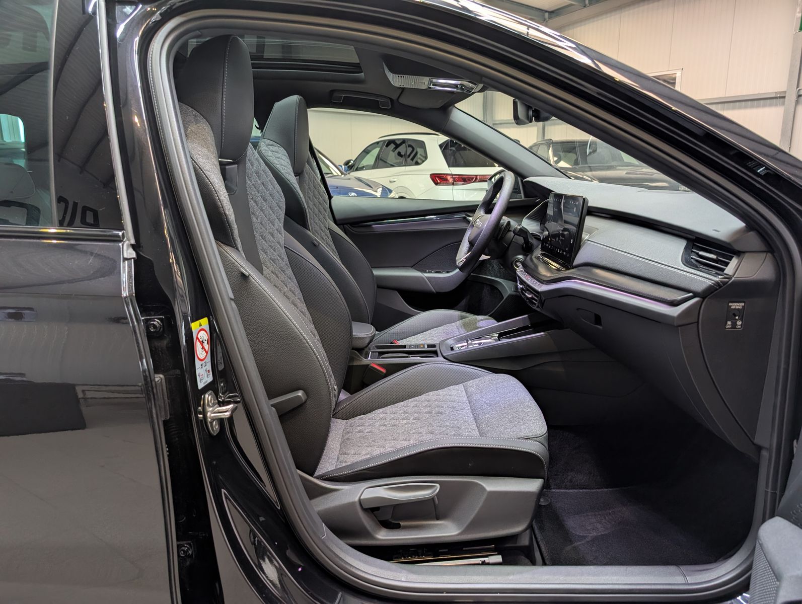 Fahrzeugabbildung SKODA Octavia 1.5 TSI Sportline Pano Matrix AHK 5J.Gar
