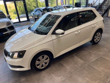 Skoda Fabia Ambition *TEMPOMAT*KLIMA*SZHZ*
