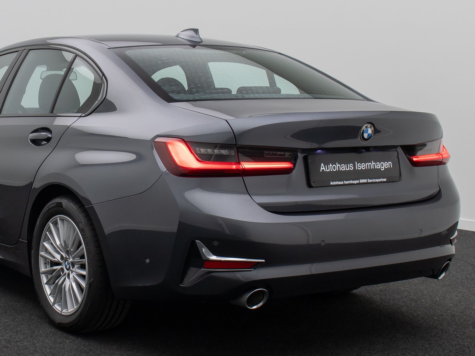 Fahrzeugabbildung BMW 320d xD Luxury Line GSD Kamera HiFi Alarm Sport