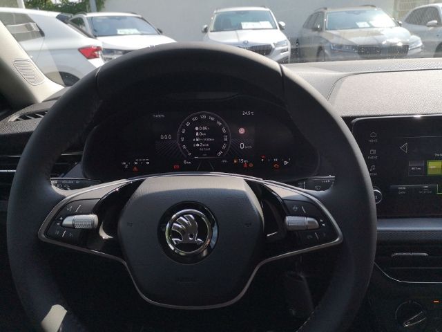 Fahrzeugabbildung SKODA Scala 1.0 TSI Essence KLIMA SHZ PDC FSE TEMPOMAT