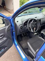Dacia Lodgy 1.6 SCe 100 Stepway 7 Sitzer - blaue Dacia Lodgy