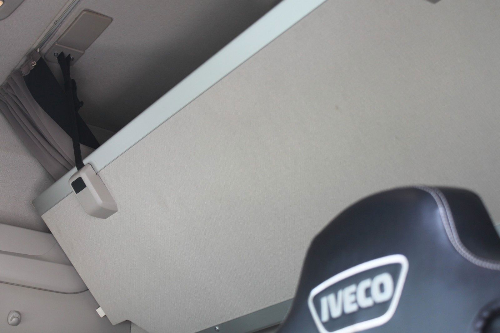 Fahrzeugabbildung Iveco S-Way AS440S49T/P mit Kipphydraulik